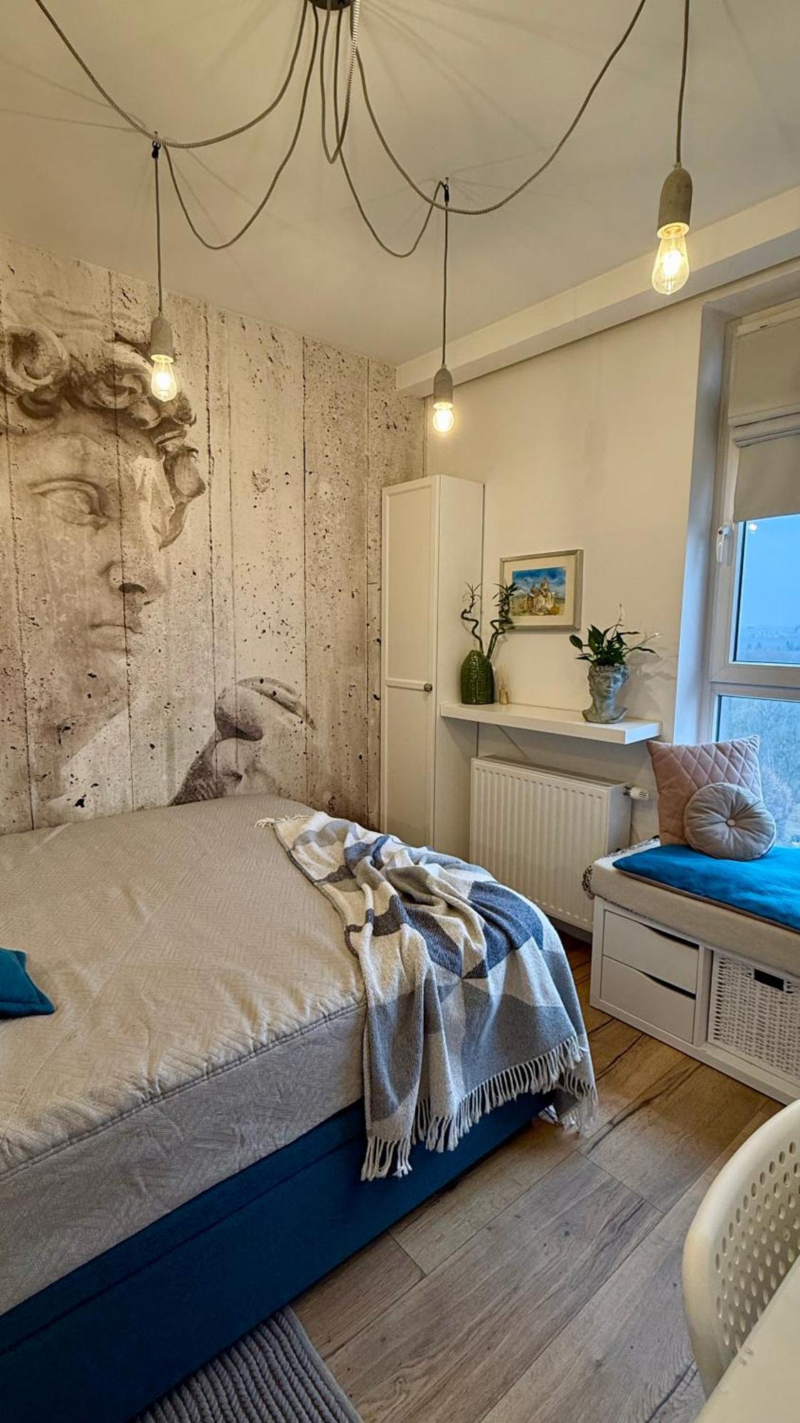Exclusive Jacuzzi Penthouse With Garage Apartment *